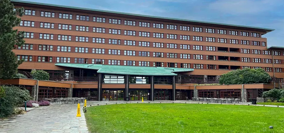 Disney's Sequoia Lodge