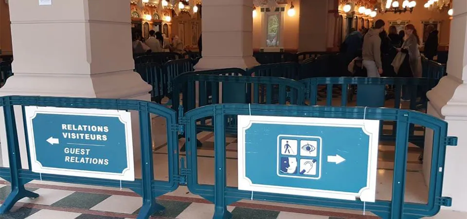 Guest Collecting Disneyland Paris Priority Card