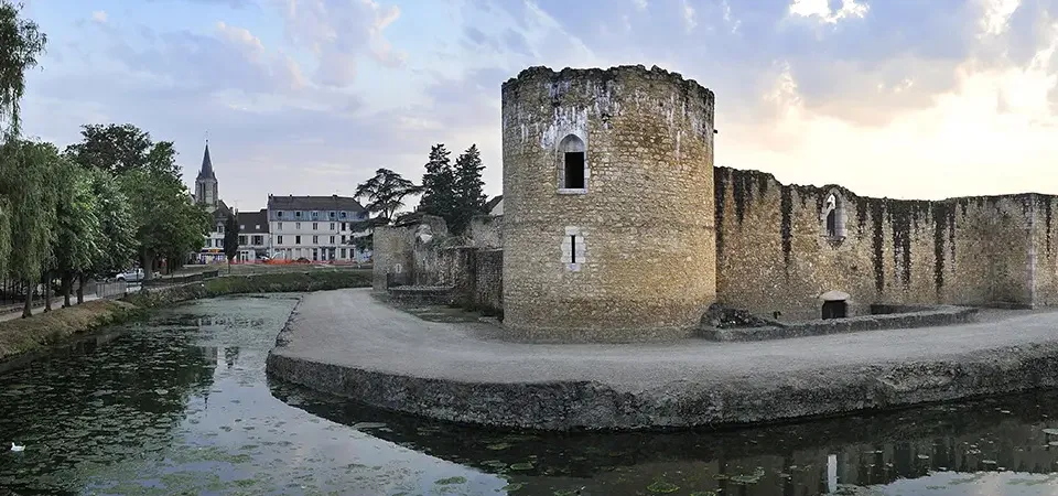 Fortress located in the town of Brie-Comte-Robert, France